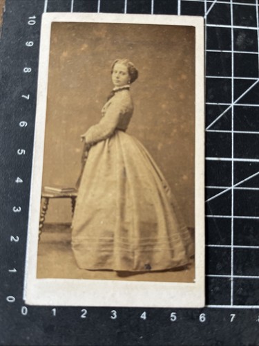 Emma fleury épouse - fleury, (épouse