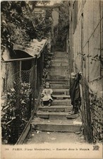 CPA PARIS 18e - Escalier dans le Maquis (59993)