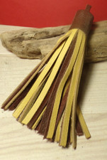 BIJOU DE SAC / PORTE-CLE BRELOQUE POMPON FRANGES - VERITABLE CUIR