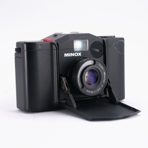 Minox - 35, read)