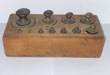 BOITE DE POIDS EN LAITON ANCIENS