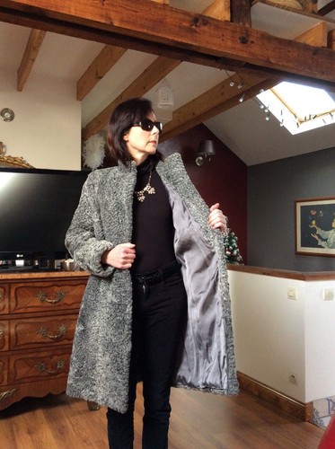 Fourrure coat astrakan - fourrure, grey