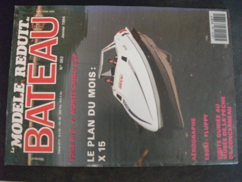 Modèle réduit bateau - **au,