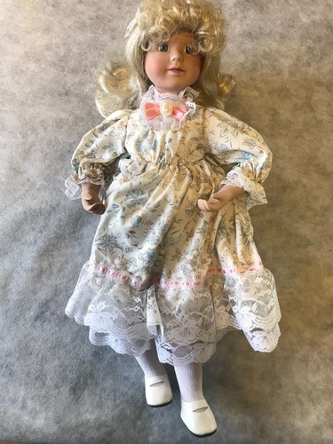 Ancienne poupee porcelaine - ancienne,