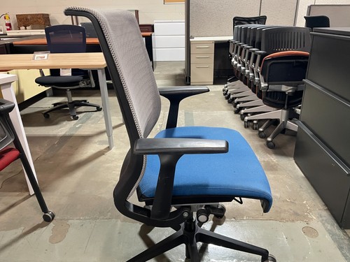 200x steelcase think mesh - 200x,