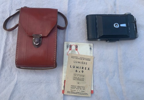 Appareil photo ancien - , lumière