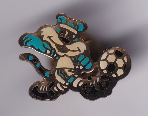 Rare pins pin football - pins, ..