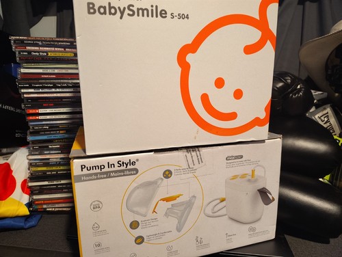 Medela pump style hands - in,