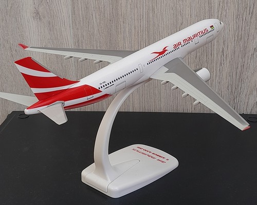 Air mauritius airbus a330 - air, a330-200