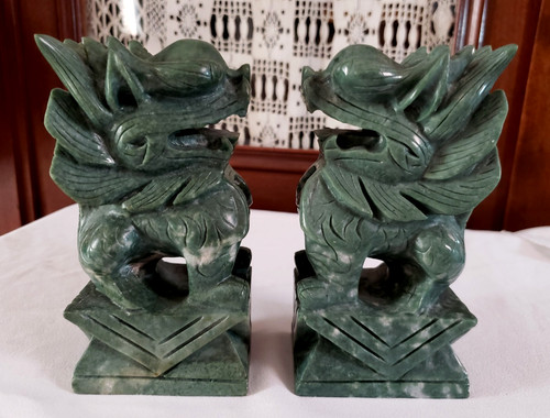 Serre livres statuettes - serre, chien