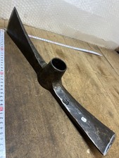 pioche coupe racine outil ancien Gouvy  Réf  n° 2 C