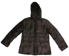 BELLE DOUDOUNE A CAPUCHE