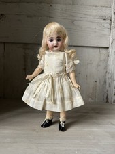 Robe Pour Poupée Ancienne Petite Taille Ou Mignonnette 25 Cm