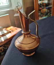Petit pichet aiguière en