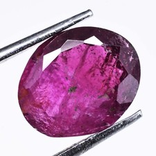 Pierre précieuse rare ovale