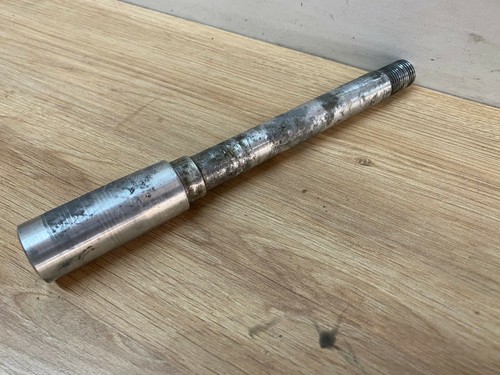 Axe roue avant - de,