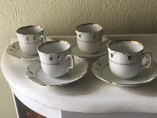 PORCELAINE DE PARIS 4 TASSES À CAFÉ + 4 SOUCOUPES 