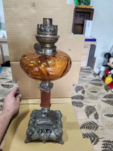 Jolis ancienne lampe petrole - ancienne,
