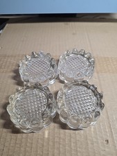 4 rehausseurs, dessous pieds de table piano petit modèle en verre moulé