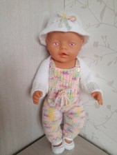 Vêtements pour poupées