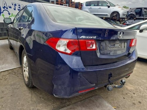 Axe arrière gauche honda - axe,
