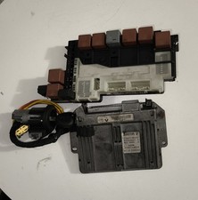 Kit Démarrage avec calculateur moteur SAFIR 7700109050 (Renault Clio 2 1.2i)