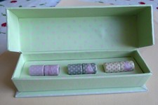 Fèves Coffret  pub Ladurée -