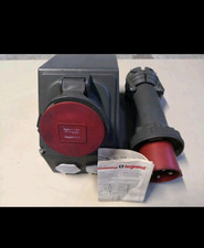 Ensemble prise fiche Hypra IP67 socle saillie 59103 + fiche LEGRAND 125 A