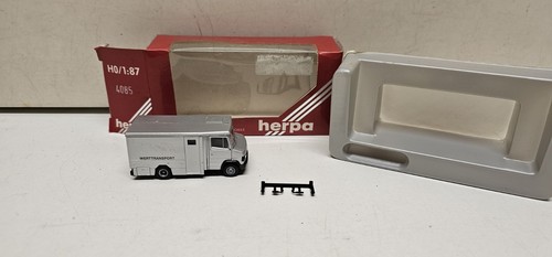 Herpa camion mercedes - herpa,