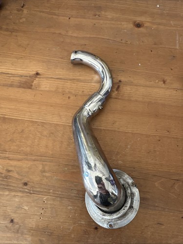 Bras tête de - bras,