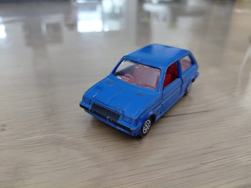 Miniature corgi austin mini - miniature,