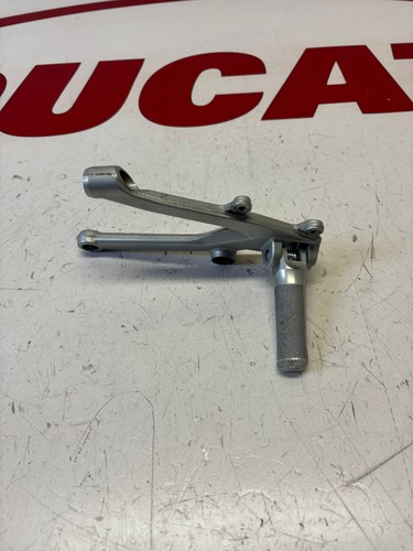 Ducati repose pieds gauche - ducati, repose-pieds
