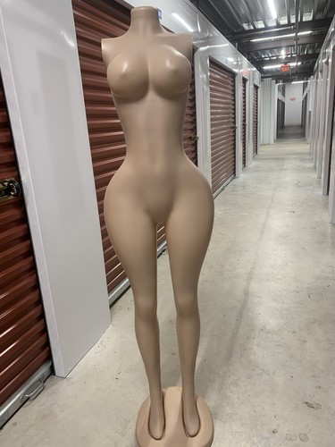 Female sexy bbl mannequin - female,