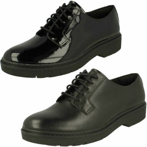 Chaussures lacets à - À,