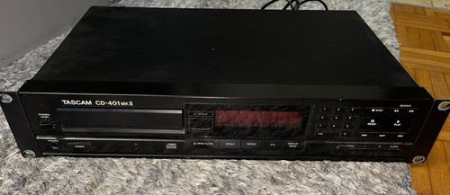 Lecteur pro tascam cd402 - lecteur,