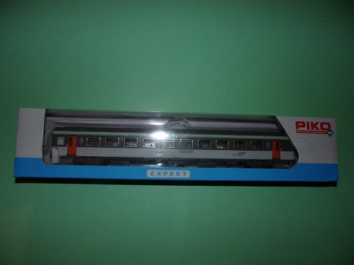 Piko voiture voyageurs - piko,