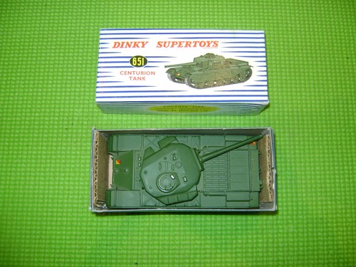 Dinky toys 651 - dinky,