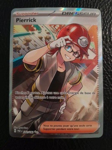 Carte pokémon dresseur - carte,