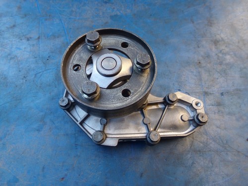 Pompe eau 8095171 renault - pompe,