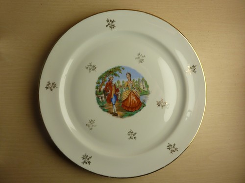 Ancienne assiette porcelaine - ancienne,