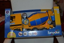 CAMION BENNE NEUF BRUDER MULTI