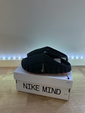 Nike Mind 001