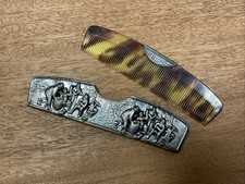 Magnifique Peigne Avec Étui