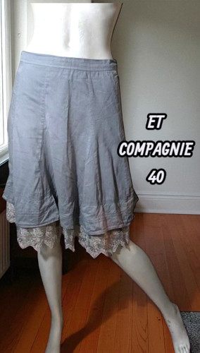 Compagnie taille superbe - taille, 40