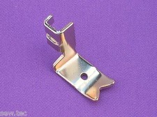 Singer / Maison Machine à Coudre Tige Basse Collecte Fronces Pied #121441 (188)