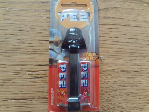Distributeur bonbons pez star - distributeur,