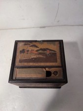 ANCIENNE BOITE DISTRIBUTEUR CIGARETTE JAPONAISE YOKOHAMA  BOIS MARQUETE 8X10X10