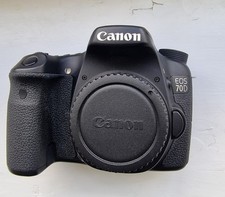 Canon EOS 70 D état pratiquement neuf boitier seulement 