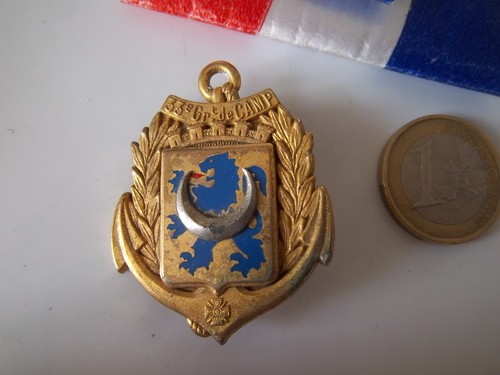 Groupement camp insigne - camp,