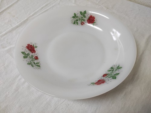 Ancien plat creux arcopal - ,
